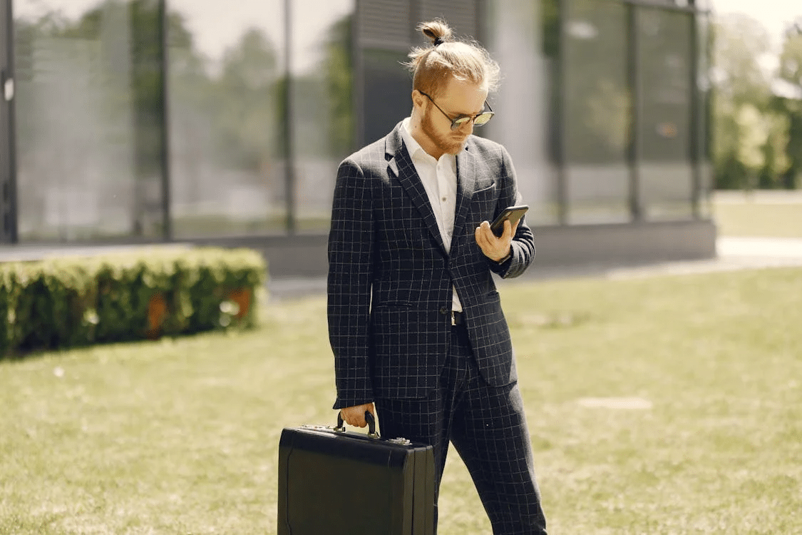 Incorporating Sunglasses with Bags and Briefcases