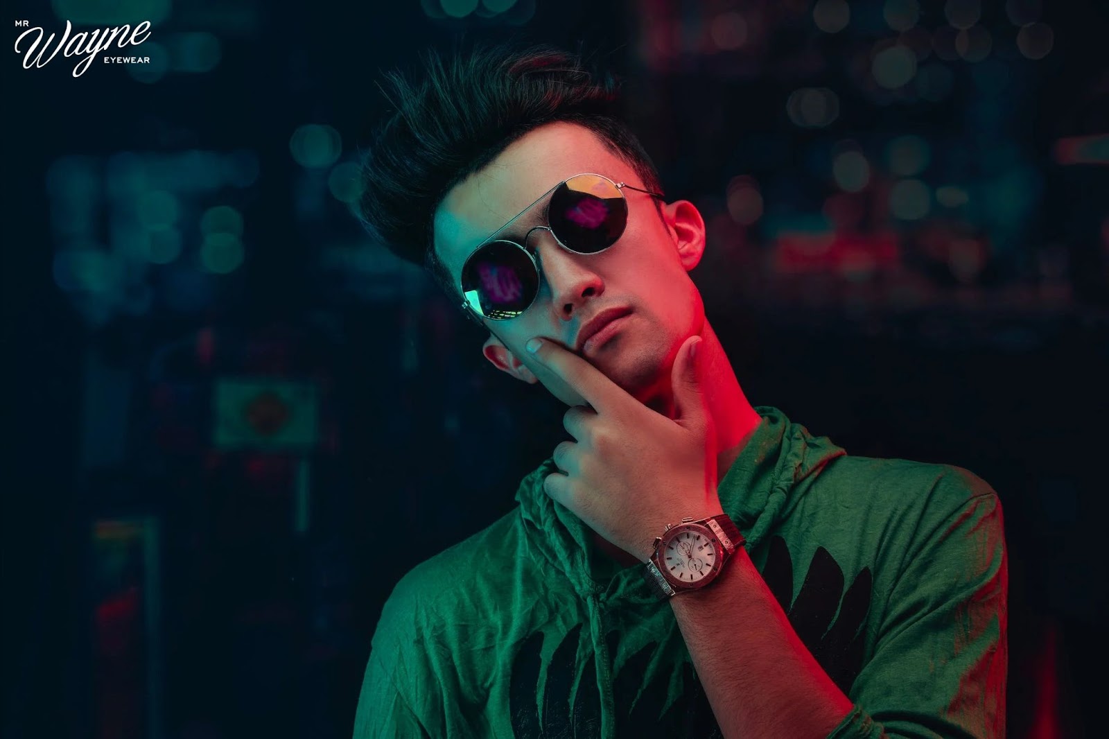 Accessorizing with Sunglasses