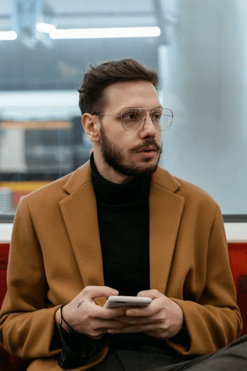 Situations Where Polarized Sunglasses Might Not Be Ideal